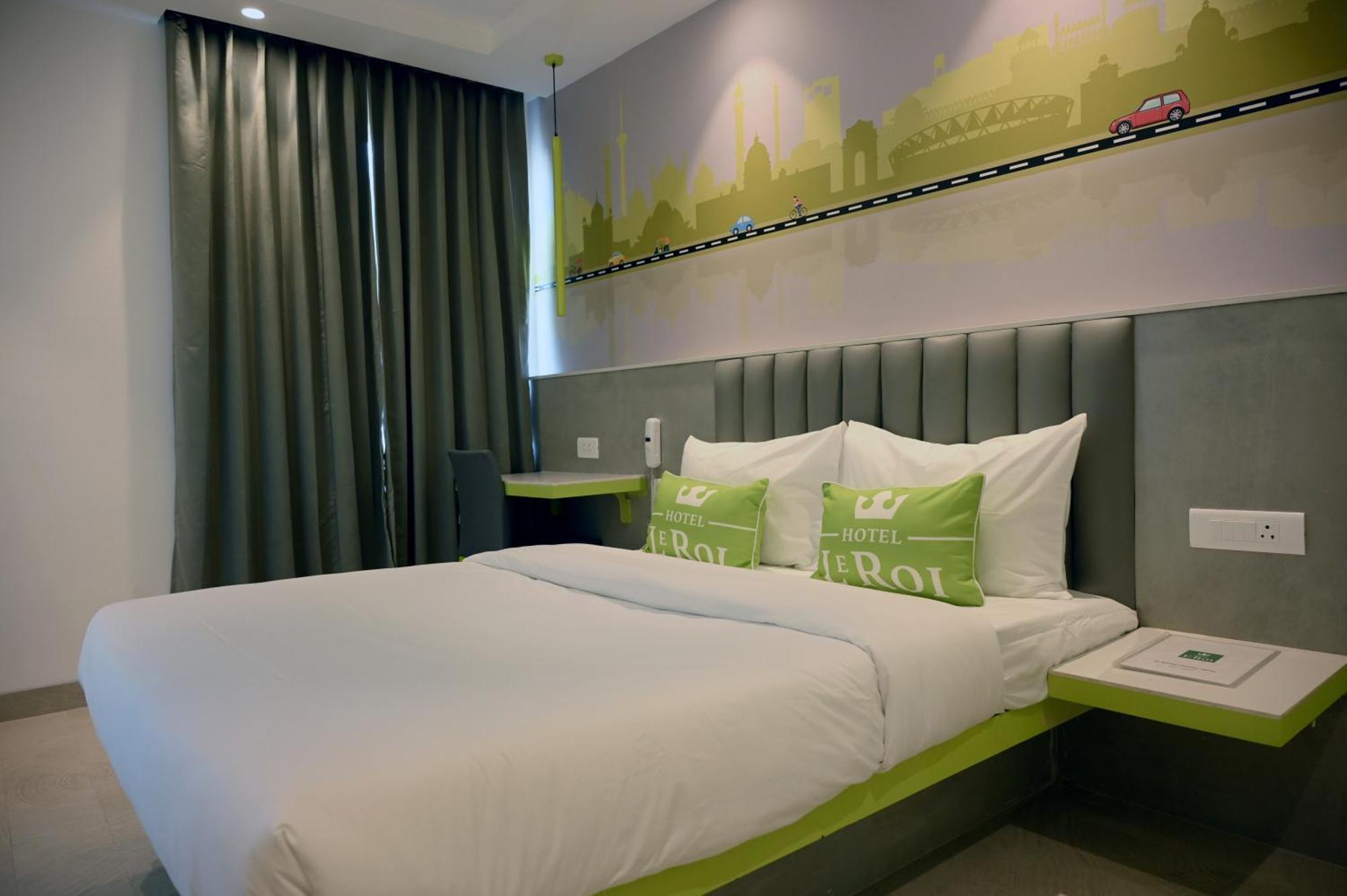Hotel Le Roi Express Karol Bagh 德里 外观 照片