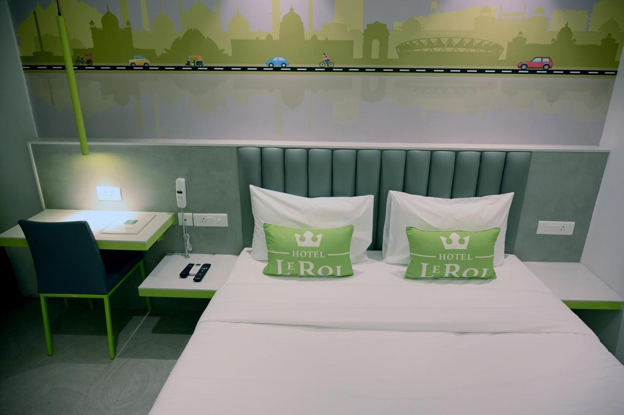 Hotel Le Roi Express Karol Bagh 德里 外观 照片