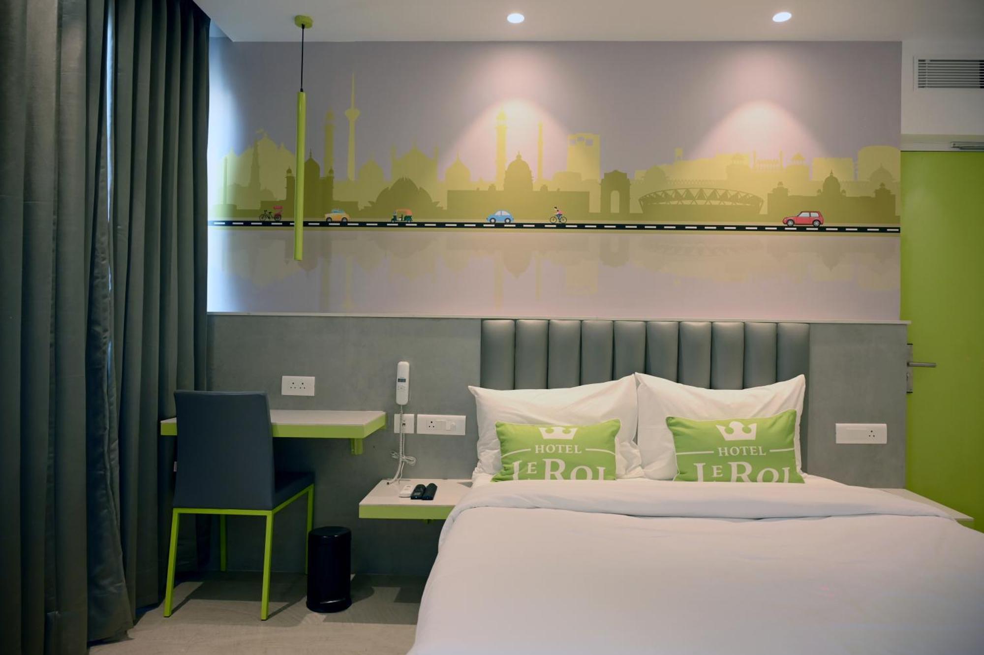 Hotel Le Roi Express Karol Bagh 德里 外观 照片